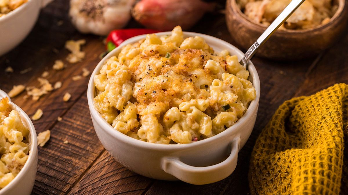 Quick & Easy Mac and Cheese: Homemade Comfort in Minutes